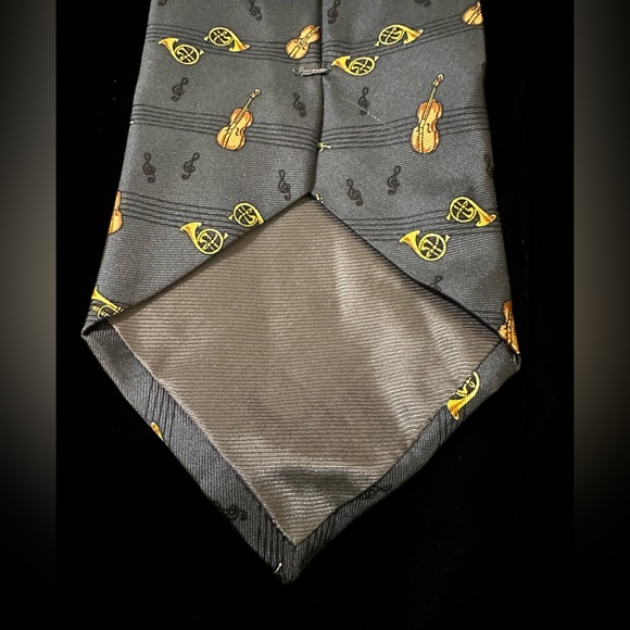 Beaufort Tie Rack Grey Musical Instruments Silk Tie - Picture 4 of 5